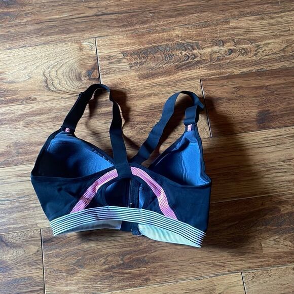 Victoria Secret front zip sexy mesh Sports Bra - Picture 10 of 13